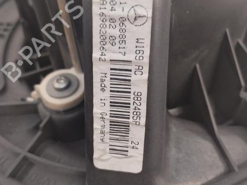 Used Heater blower motor MERCEDES-BENZ A-CLASS (W169) A 180 CDI (169.007, 169.307) (109 hp) 13667005