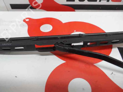 Used Front windshield wiper arm Front windshield wiper arm SUZUKI GRAND VITARA II (JT, TE, TD) 1.9 DDiS (JB419WD, JB419XD) (129 hp) 3468793 3468793