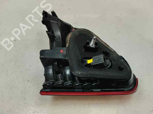 Used Right tailgate light PEUGEOT 2008 I (CU_) 1.2 THP 110 / PureTech 110 (110 hp) 30540451