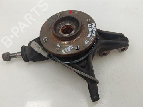 Used Left front steering knuckle Left front steering knuckle PEUGEOT PARTNER Tepee 1.6 HDi (109 hp) 40622734 40622734