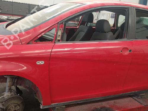 Used Left front door Left front door 37414336 37414336