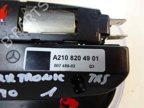 Display MERCEDES-BENZ C-CLASS Coupe (CL203) C 180 Kompressor (203.746) (143 hp) 5228348