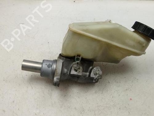 Used Brake master cylinder Brake master cylinder TOYOTA YARIS (_P9_) 1.4 D-4D (NLP90_, NLP90R) (90 hp) 35742555 35742555