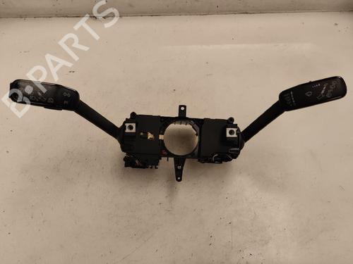 Used Switch Switch SEAT ARONA (KJ7, KJP) 1.6 TDI (95 hp) 13619170 13619170