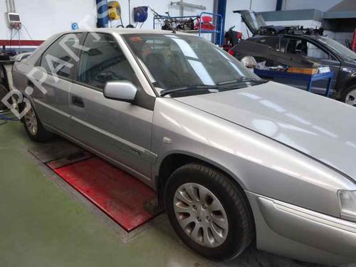 Left front indicator CITROËN XANTIA (X1_, X2_) 2.0 HDI 109 | BP8081953C32