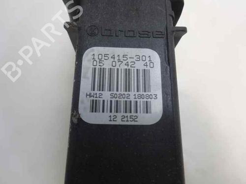 Used Right front window motor VW GOLF IV (1J1) 1.4 16V (75 hp) 3354758