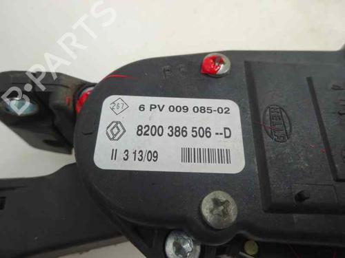 Używane Pedał DACIA SANDERO [2008-2025]  9745003