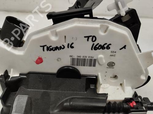 Rear right lock VW TIGUAN (5N_)  | BP19778104C99 