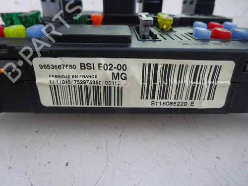 Sikringsdose CITROËN XSARA PICASSO (N68) 2.0 HDi (90 hp) 7637310