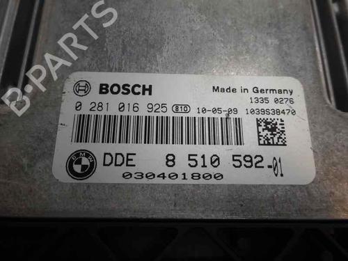 Used Engine control unit (ECU) BMW 1 (E81) 118 d (143 hp) 4889717