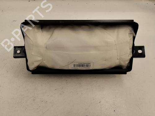 Airbag delantero derecho NISSAN MICRA III (K12) 1.2 16V (80 hp) 13295472