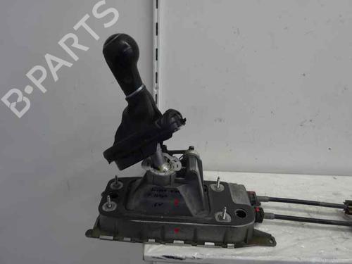 Used Gear lever Gear lever 7438840 7438840