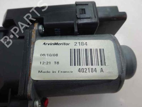Used Right front window motor KIA PRO CEE'D (ED) 1.6 (126 hp) 8685086
