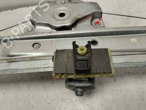 Rudehejsemekanisme venstre bagtil DACIA DUSTER (HM_) 1.5 dCi 110 4x4 (HMAB) (109 hp) 30540994