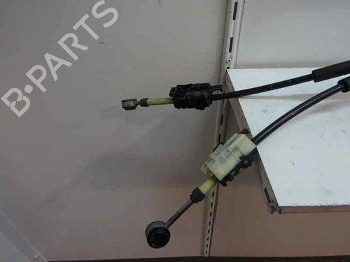 Used Gear lever PEUGEOT 208 I (CA_, CC_) 1.2 VTI 82 (82 hp) 9250524