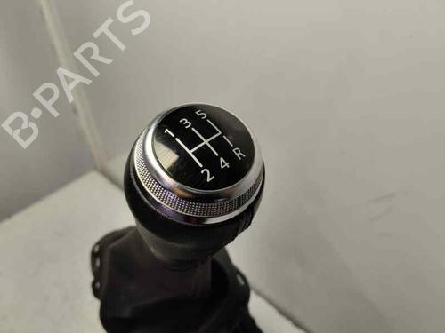 Used Gear lever RENAULT TWINGO III (BCM_, BCA_) 0.9 TCe 95 (92 hp) 26567736