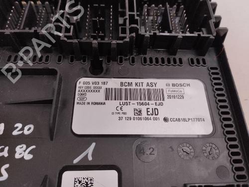 Used Fuse box FORD FIESTA VII (HJ, HF) 1.5 TDCi (86 hp) 17218368
