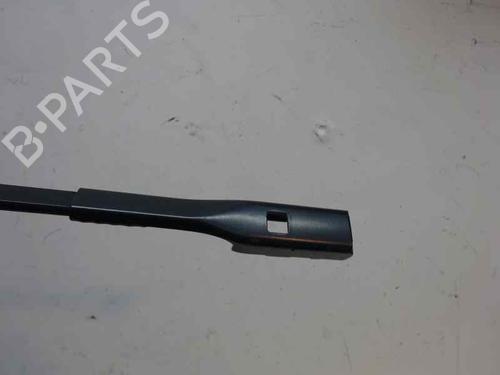 Used Front windshield wiper arm Front windshield wiper arm 3469217 3469217