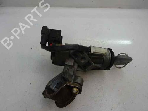 Used Ignition barrel TOYOTA YARIS (_P1_) 1.0 (SCP10_, SCP10R) (68 hp) 9210419