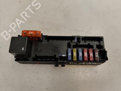 Used Fuse box MERCEDES-BENZ CLK (C208) CLK 200 (208.335) (136 hp) 16451716