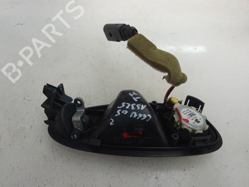 Venstre bak invendig håndtak SEAT LEON (1P1) 1.9 TDI (105 hp) 10931661