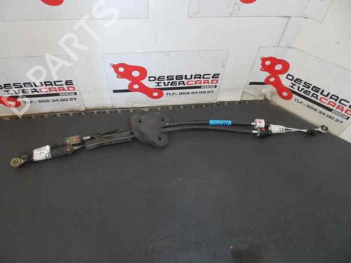 Used Gear lever RENAULT MEGANE III Hatchback (BZ0/1_, B3_) 1.5 dCi (86 hp) 7438746