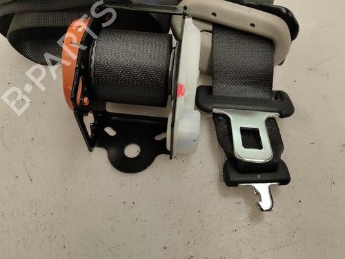Used Rear center seatbelt TOYOTA URBAN CRUISER (_P1_) 1.4 D-4D (NLP110_, NLP110R) (90 hp) 17071012