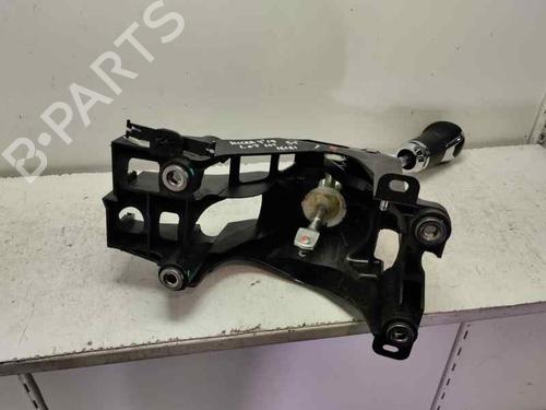 Used Gear lever NISSAN MICRA V (K14) 1.0 IG-T 100 (101 hp) 21385490