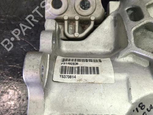 Differential vorne VOLVO XC60 II (246) D4 AWD | BP30541673M23