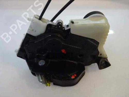 Vergrendeling links voor TOYOTA YARIS (_P9_) 1.4 D-4D (NLP90_, NLP90R) (90 hp) 1030375