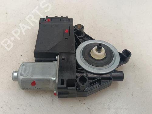 rudehejsemotor-bagstkrm-venstre-volvo-xc60-ii-246-2017-30541531 main image