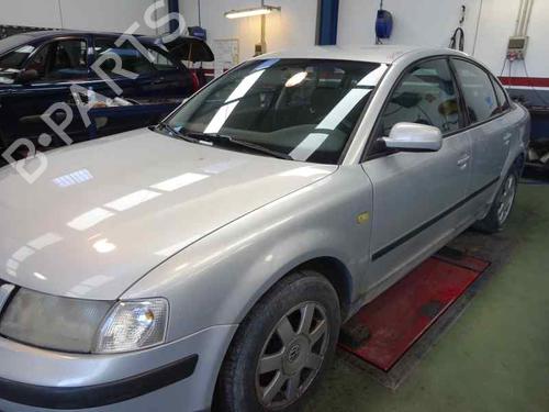 Left rear window motor VW PASSAT B5 (3B2) 1.9 TDI | BP8872123E23