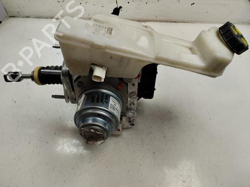Used Brake master cylinder FORD FOCUS IV (HN) [2018-2025]  19796464