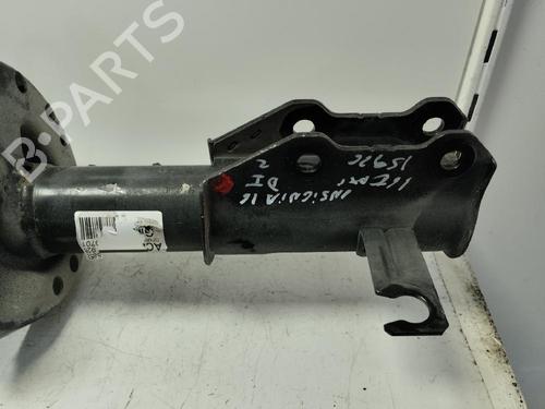 Used Left front shock absorber Left front shock absorber 17613610 17613610
