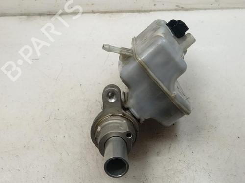 Used Brake master cylinder Brake master cylinder 35742916 35742916