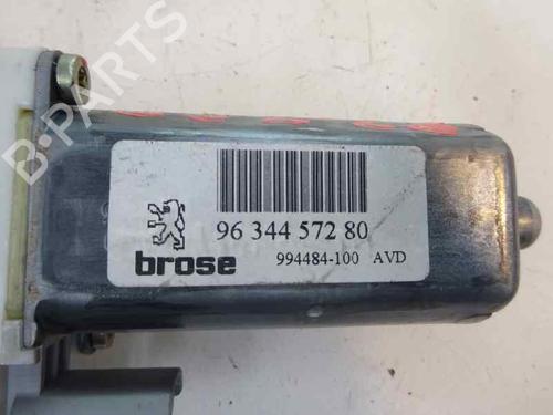 Portierruitmotor rechtsvoor PEUGEOT 307 (3A/C) 2.0 HDi 110 (107 hp) 6787955