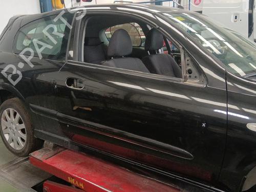 right-front-door-nissan-almera-ii-hatchback-n16-2000-39667447 main image