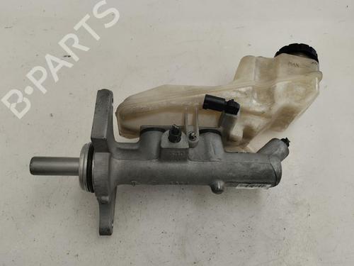 Used Brake master cylinder TOYOTA COROLLA Verso (_E12_) 1.6 VVT-i (ZZE121_, ZZE121R) (110 hp) 13506400