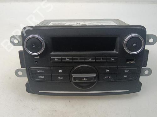 radio-dacia-dokker-box-bodympv-2012-2013-2014-2015-2016-2017-2018-2019-2020-2021-39972901 main image
