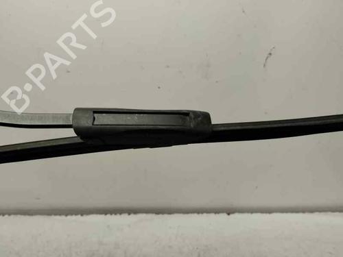 Used Front windshield wiper arm RENAULT MEGANE III Hatchback (BZ0/1_, B3_) 1.2 TCe (BZ2B, BZ11) (116 hp) 23425668