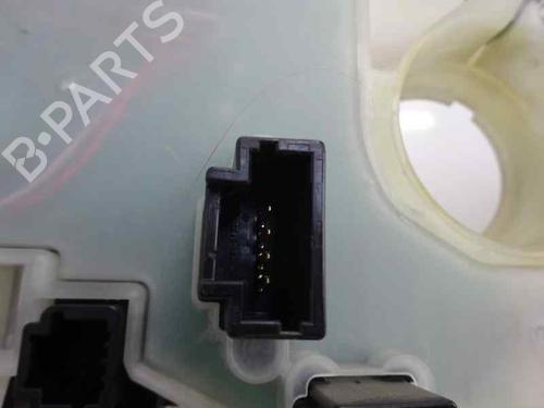 Used Switch RENAULT LAGUNA III (BT0/1) 1.5 dCi (BT00, BT0A, BT0T, BT1J) (110 hp) 3016011