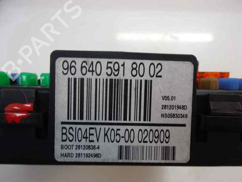 Used Fuse box Fuse box CITROËN C4 I (LC_) 1.6 HDi (90 hp) 2847145 2847145