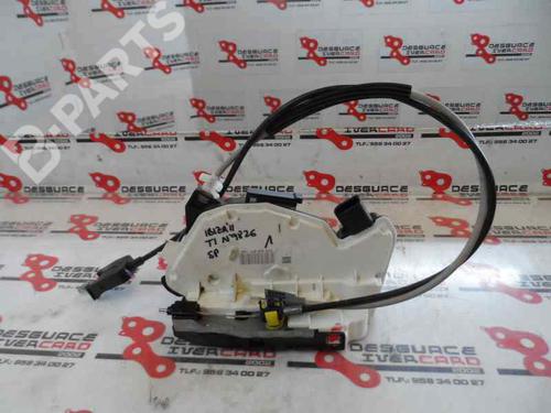 Cerradura puerta trasera izquierda SEAT IBIZA IV SC (6J1, 6P5) 1.6 TDI (105 hp) 586145