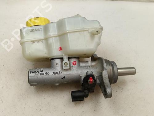 Used Brake master cylinder Brake master cylinder SKODA FABIA III (NJ3) 1.4 TDI (90 hp) 35740690 35740690