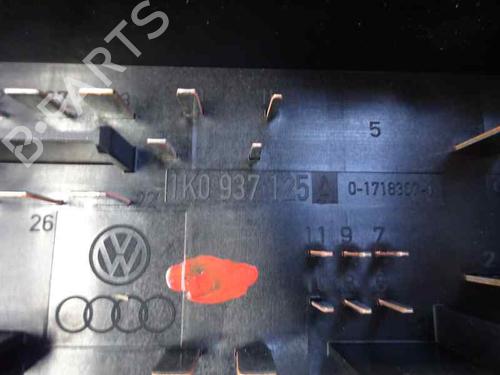 Used Fuse box Fuse box 2824481 2824481