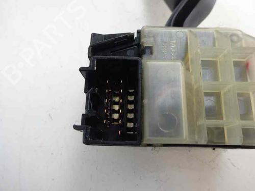 Used Steering column stalk Steering column stalk 6825718 6825718