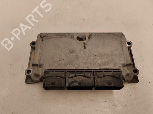 Used Engine control unit (ECU) CITROËN SAXO (S0, S1) 1.5 D (57 hp) 13041021