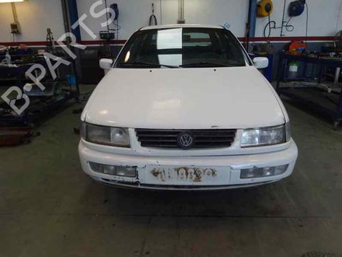 Left mirror VW PASSAT B3/B4 (3A2, 35I) | BP8681658C26