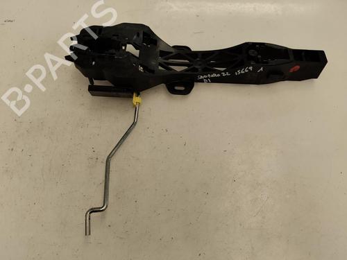 BP15606546C128 main image