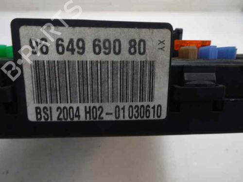 Used Fuse box PEUGEOT 407 (6D_) 2.0 HDi 135 (6DRHRH, 6DRHRE, 6DRHRG, 6DRHRJ) (136 hp) 6911079